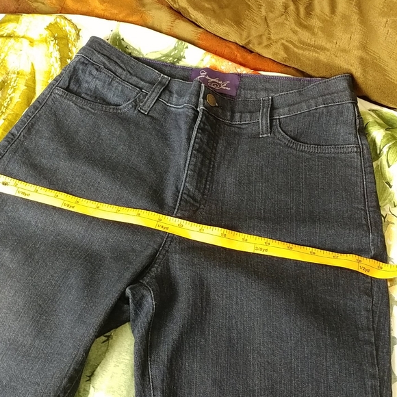 NYDJ JEANS - Picture 5 of 8